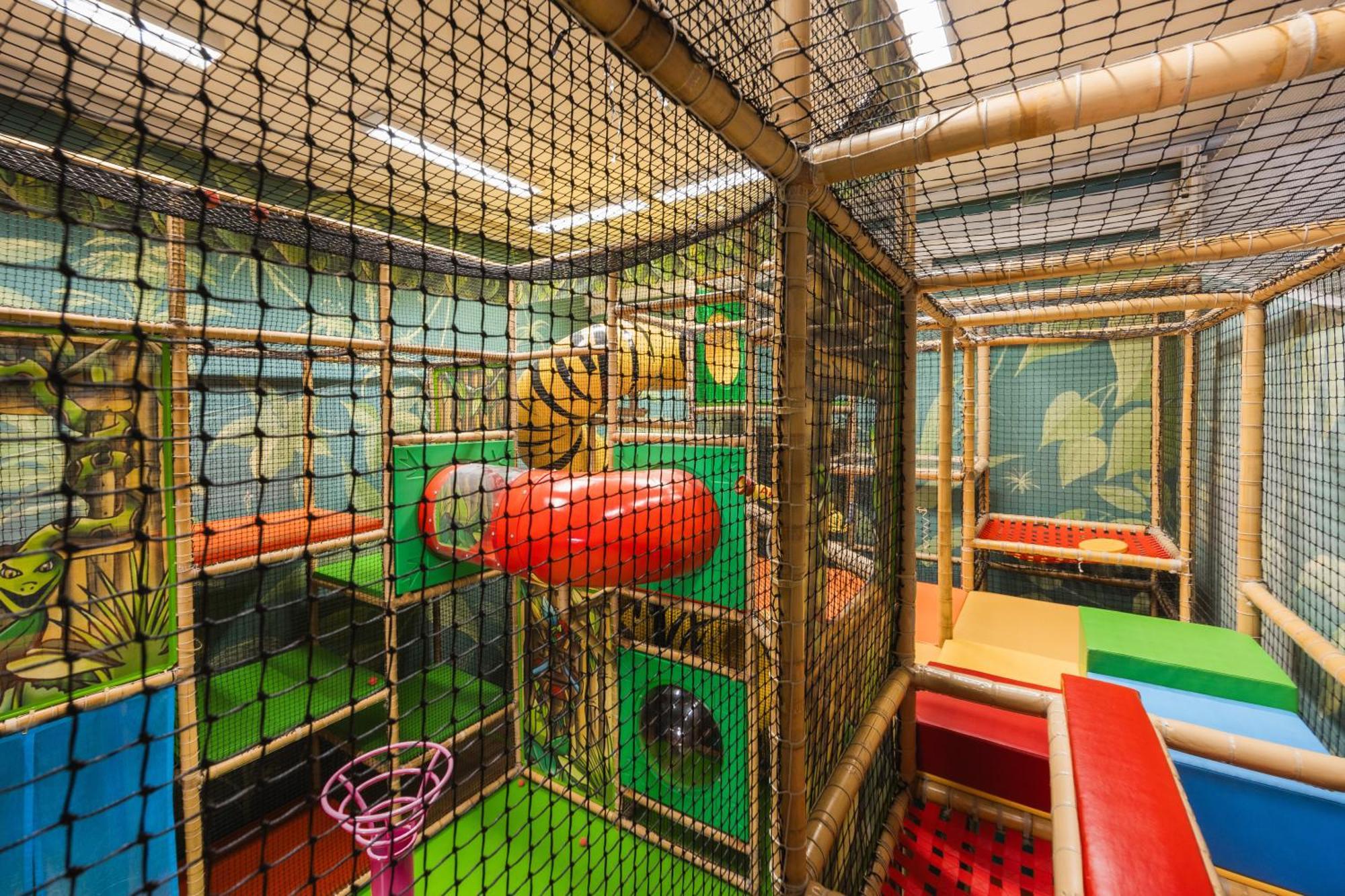 Neueroeffnung Miaflor Familien- & Aktivresort Рід-ім-Оберіннталь Екстер'єр фото